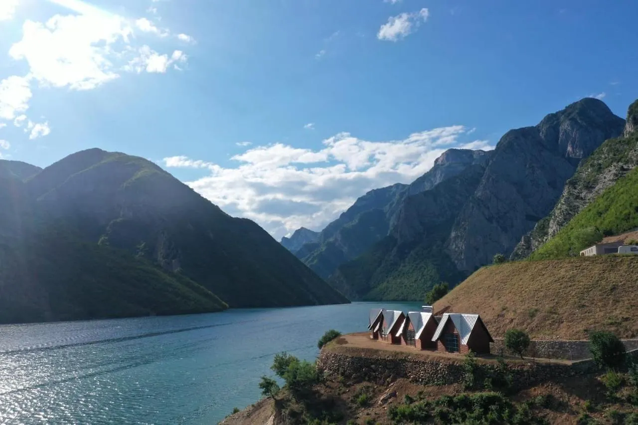5 Stinet Villa Koman Albania