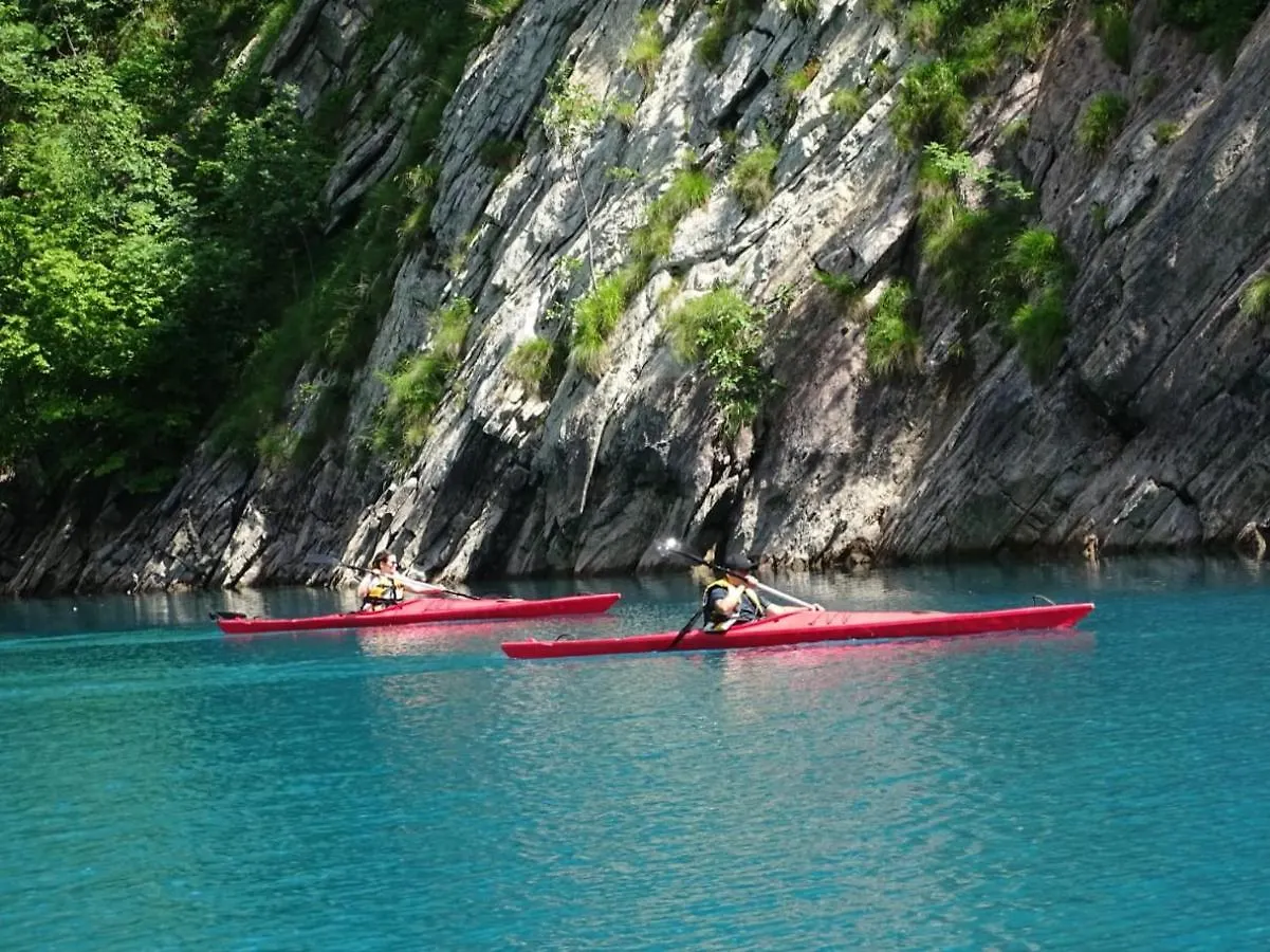 5 Stinet Villa Koman 0*,  Albania