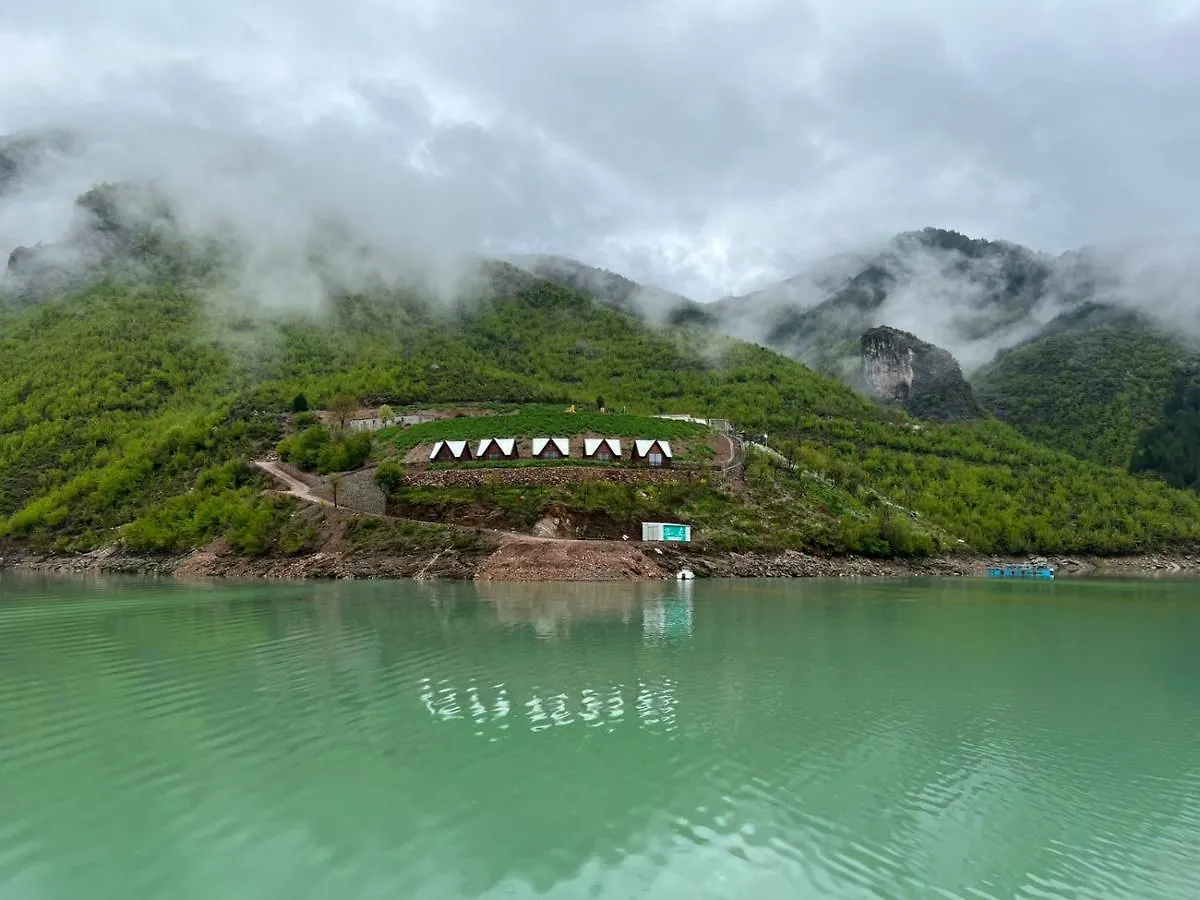 5 Stinet Villa Koman Albania