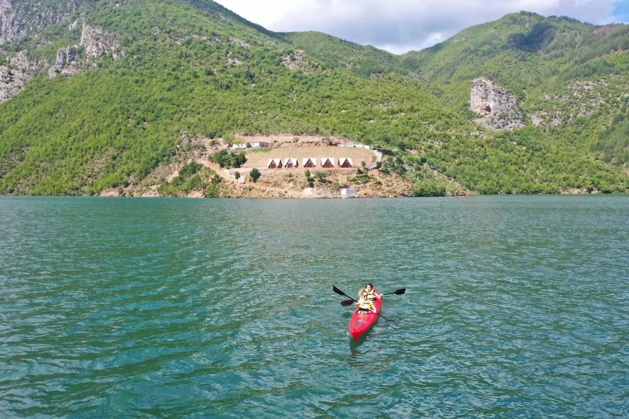Villa 5 Stinet Koman